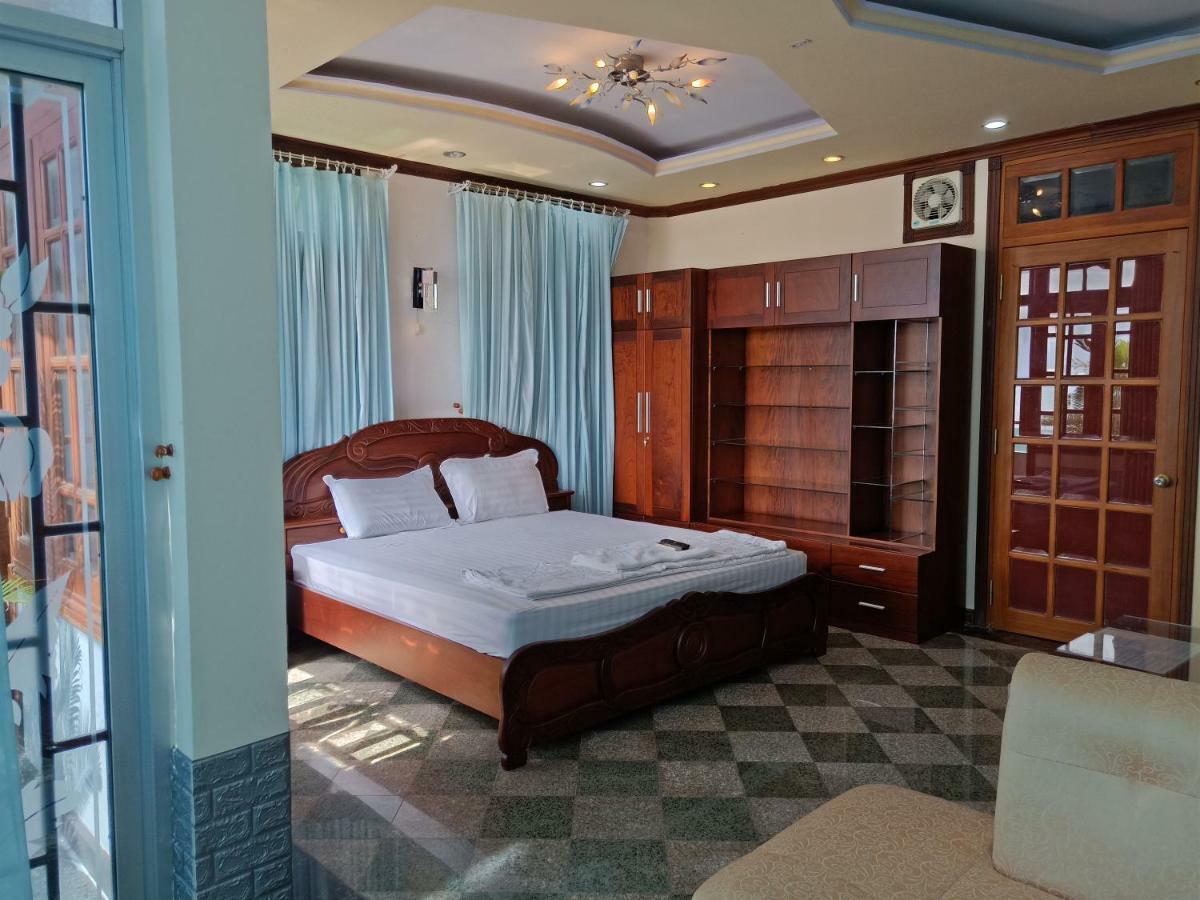 Khach San Nhu Yen Hotell Nha Trang Exteriör bild