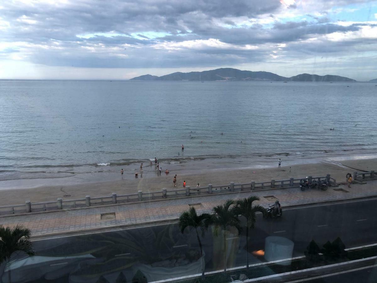 Khach San Nhu Yen Hotell Nha Trang Exteriör bild